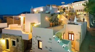 HOTEL SFAKA 3.842 m. from the sea