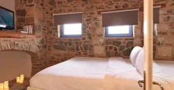 HOTEL SFAKA 3.842 m. from the sea